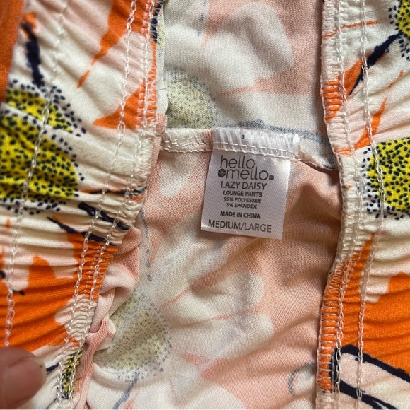 Super soft pajama bottoms never worn! - Picture 3 of 3